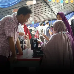 Money Changer: Panitia menyediakan stand money changer untuk menukarkan voucher dan uang pecahan besar dengan pecahan yang lebih kecil.