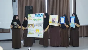 Parade hasil karya ekstrakurikuler Gema Insantama.