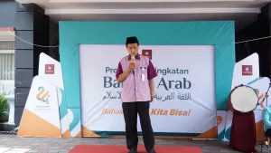 Apel Peresmian Program Peningkatan Bahasa Arab ditutup dengan pembacaan do'a oleh Buya Muhibbudin, Mudir Aam IBS Insantama Bogor.
