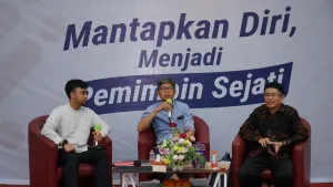 Sesi Dialog Tokoh bersama Bapak Prof. Fahmi Amhar dan Bapak Ahmad Rusjdan, Ph.D.