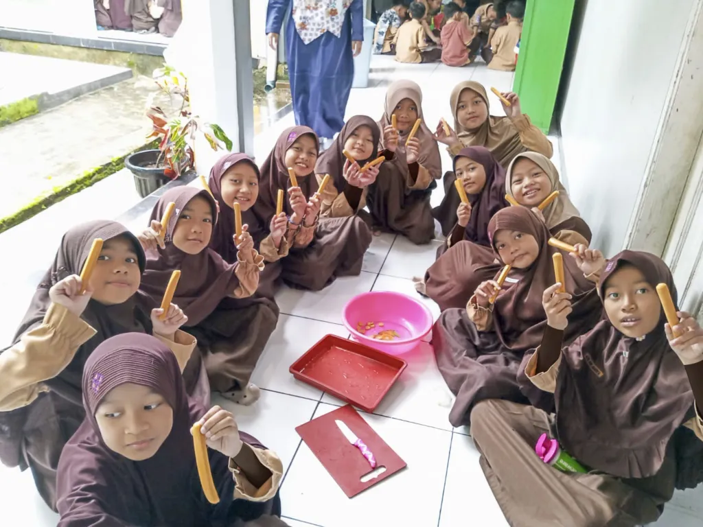 Ekspresi Cooking SDIT Insantama Serang.